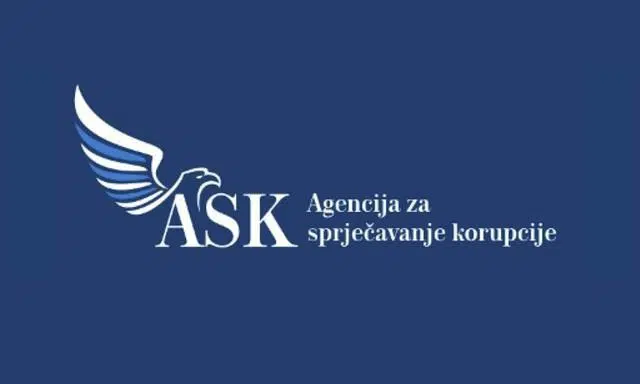 ASK nije prihvatila obrazloženje Nikčevića: Prekršio propise kada je odlučivao o dodjeli Trinaestojulske nagrade Vukoviću