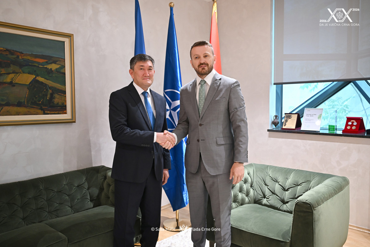 Ministar Dukaj – Gabiden Temirbek, generalni konzul Kazahstana u Crnoj Gori (1)