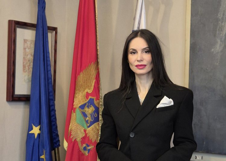 V. D. DIREKTORICA MARIJANA ZEČEVIĆ