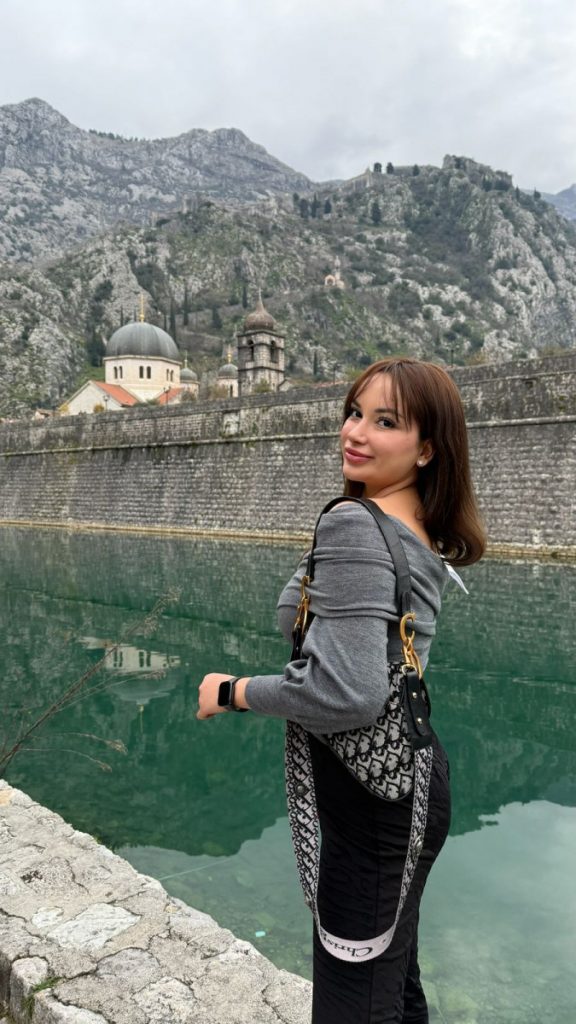 Podgorica kilisesi önünde ağır yaralanan bir Türk vatandaşının dokunaklı itirafı: Karadağ’dan çok korkuyorum ve onu çok sevdim, Spajić ile görüşmek istiyorum, Jelena Radonjić’in kararına itiraz edeceğim!