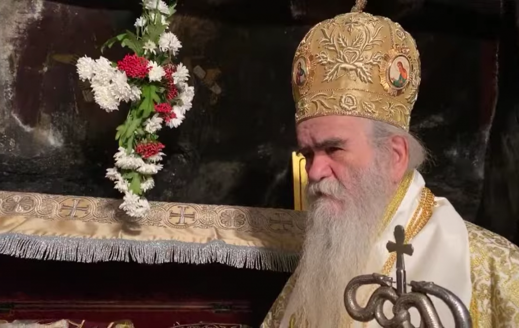 (VIDEO) Mitropolit Amfilohije svoju poslednju Vaskršnju Liturgiju služio kod Svetog Vasilija Ostroškog: „Vaskrsenje Hristovo temelj i osnova sveukupnog ljudskog života, temelj i osnova Vasione“