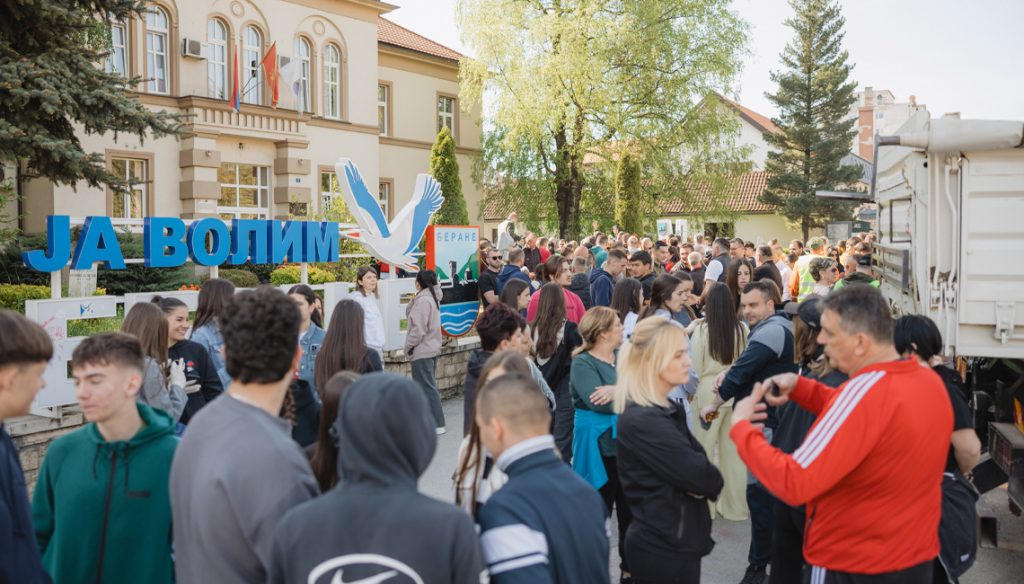Više od 300 građana i predstavnika lokalne uprave učestvovalo u akciji čišćenja Berana