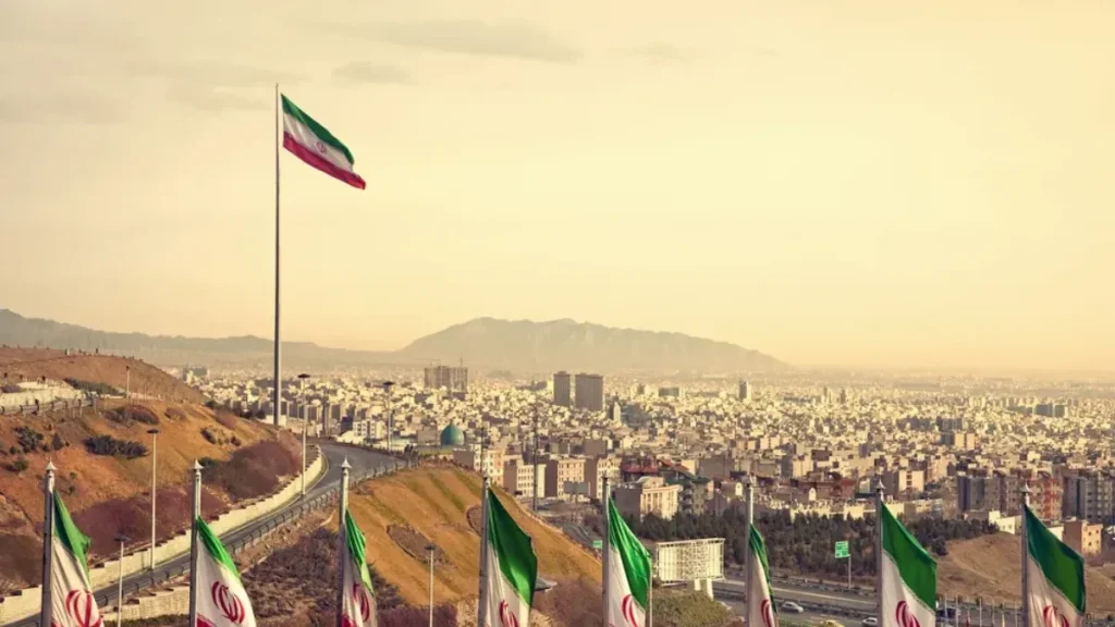 Musavi: Napad SAD na Iran doveo bi do „dugih i bolnih“ udara na američke položaje u regionu