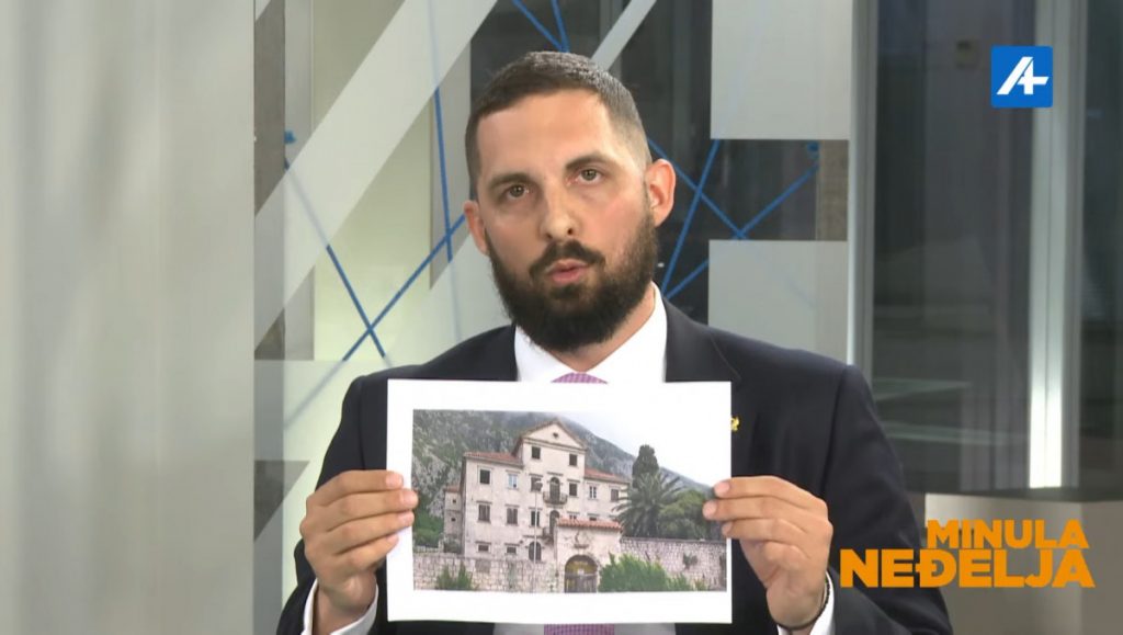 NEVIĐENI SKANDAL: Aco Đukanović za jedan dan zaradio 743.000 eura na palati u kojoj je boravio Njegoš!