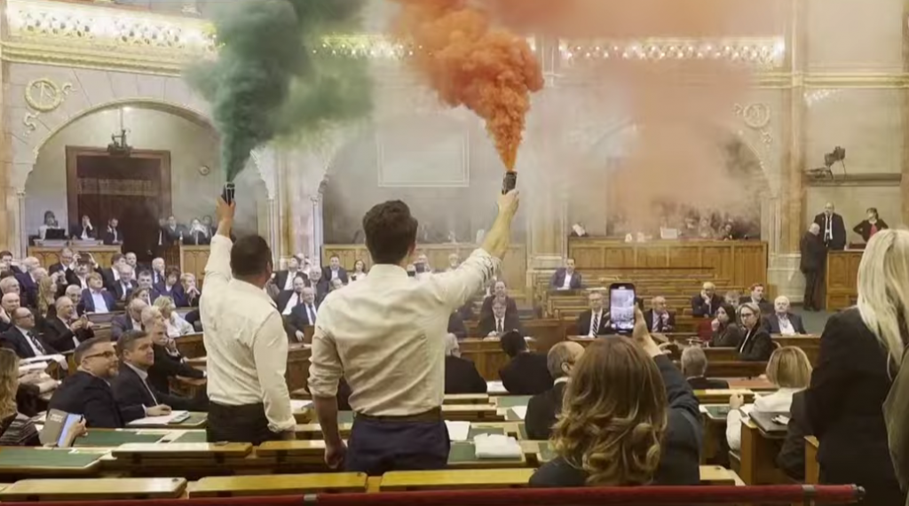 Sprema li se u Mađarskoj obojena revolucija?