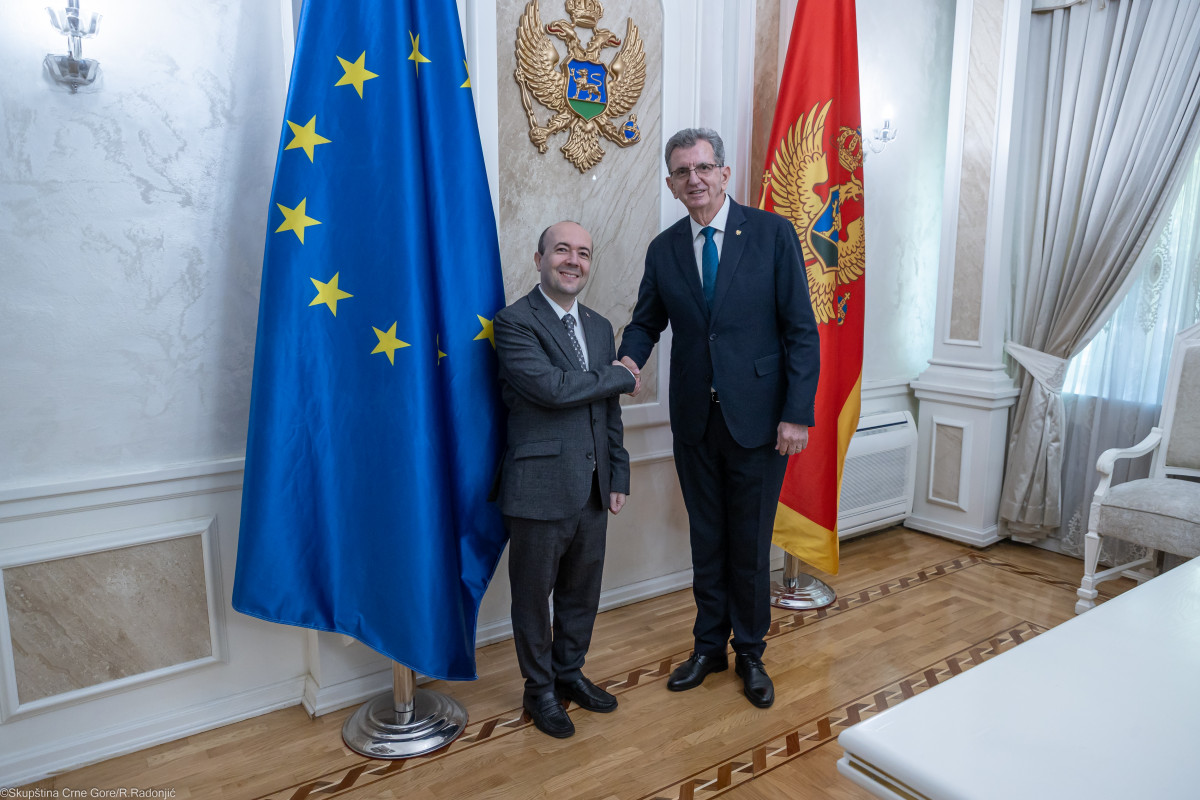 naslovna fotografija