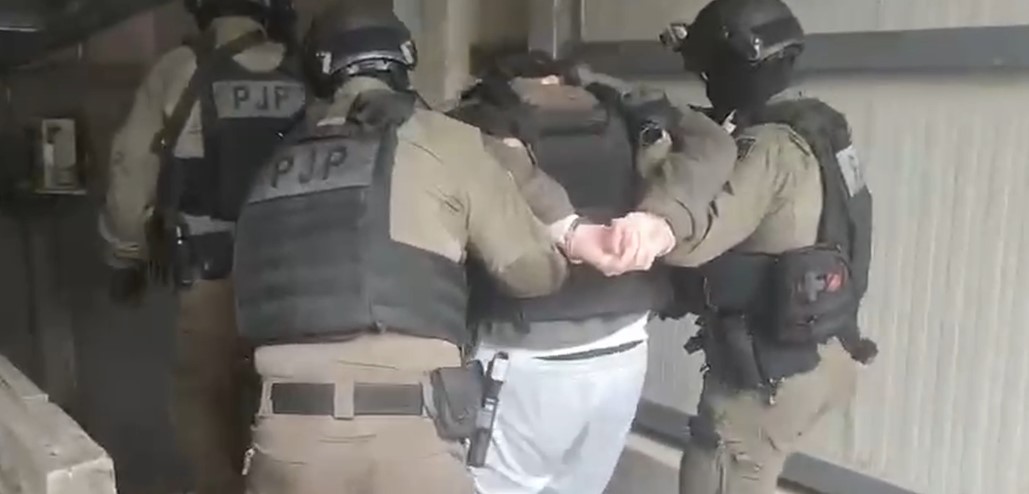 policija