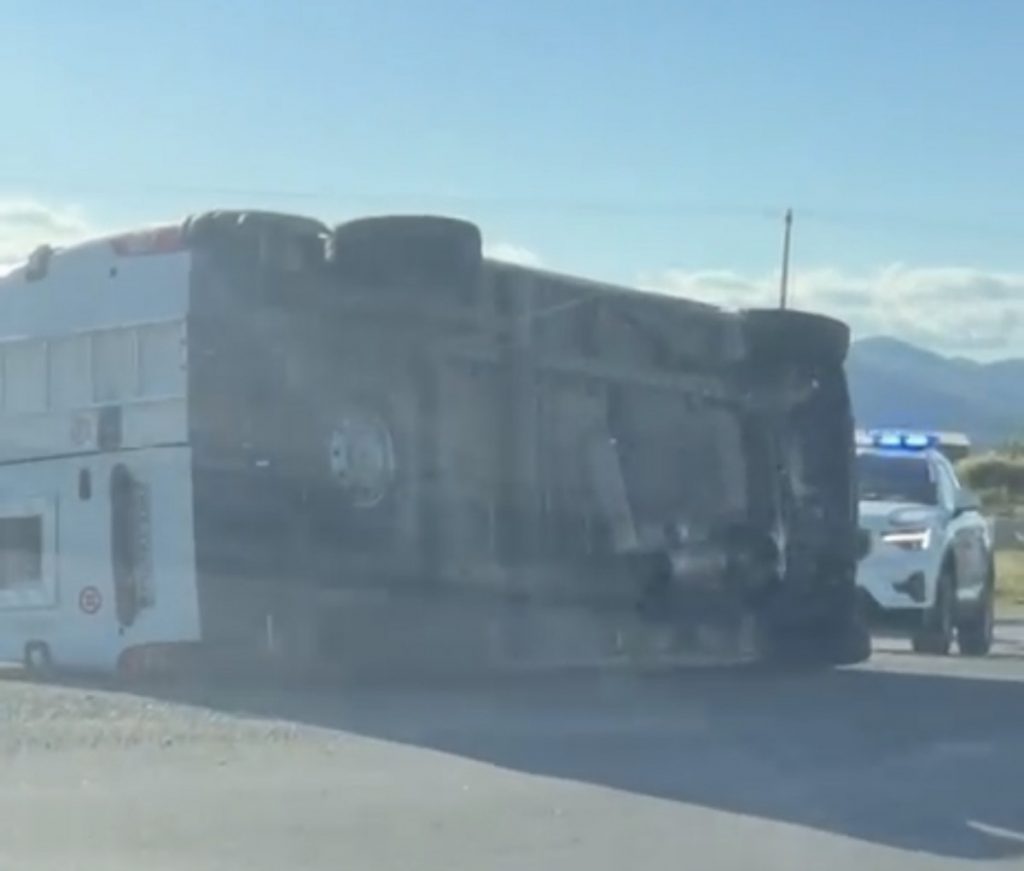 Prevrnuo se kombi u Zeti (VIDEO)