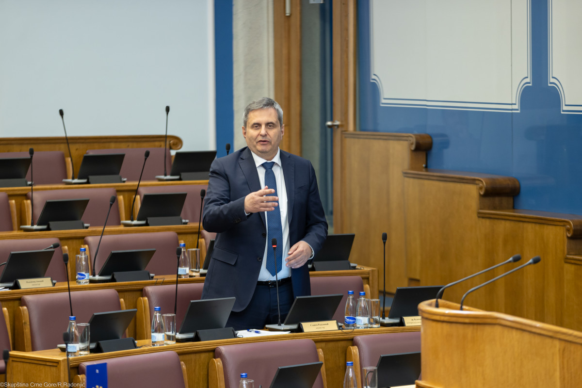 slaven radunovic