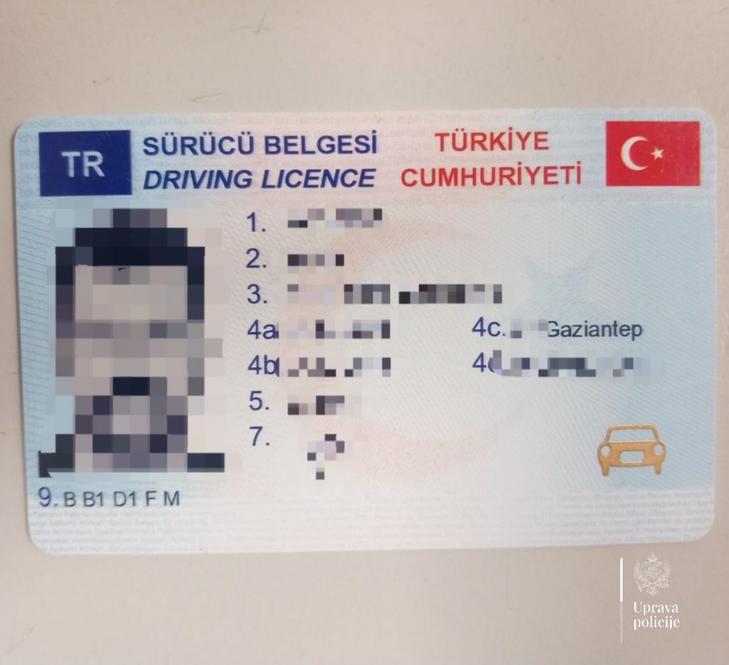 Uhapšen Turčin: Sa falsifikovanom vozačkom dozvolom pokušao da uđe u Crnu Goru