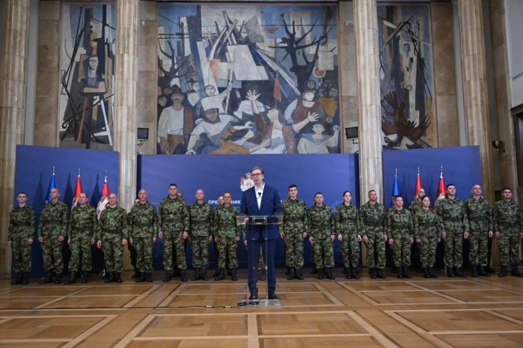 Vučić: Pripadnici Vojske Srbije časno predstavljali zemlju u misiji u Libanu