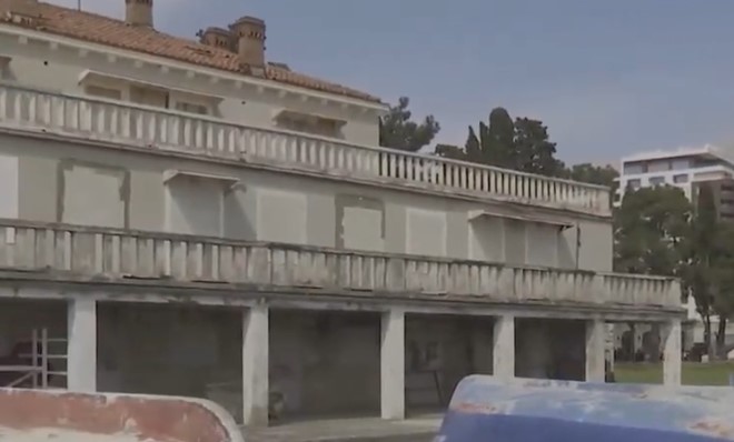 zgrada u budvi