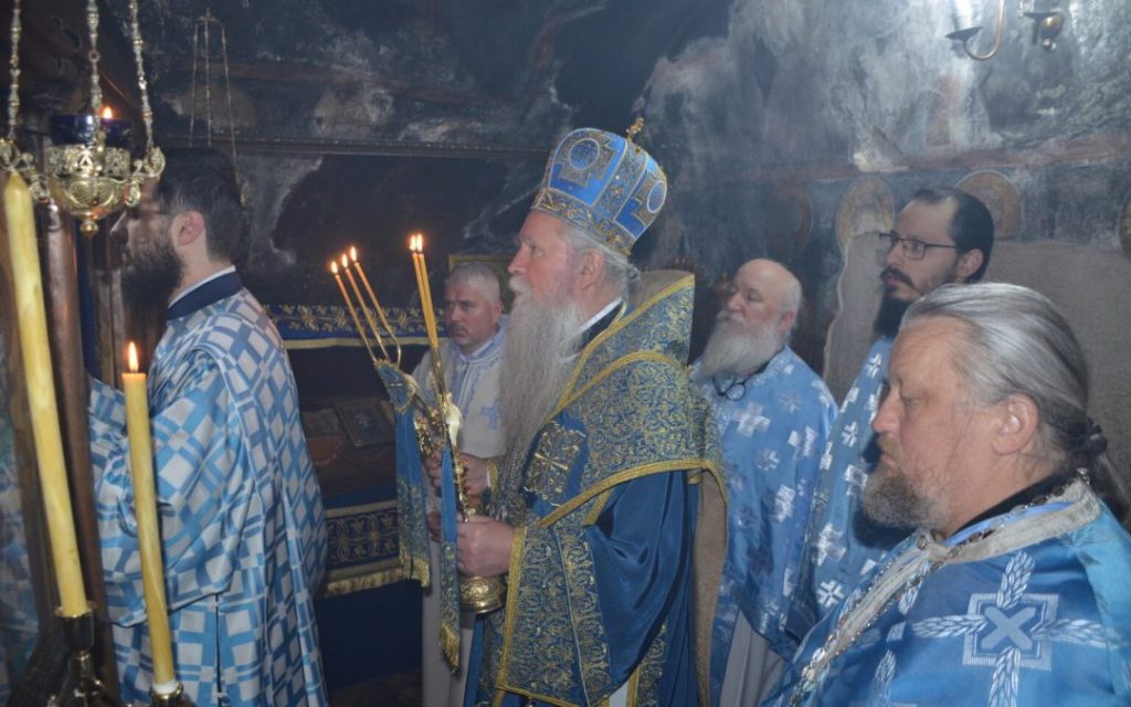 Mitropolit Joanikije služio u manastiru Ostrog