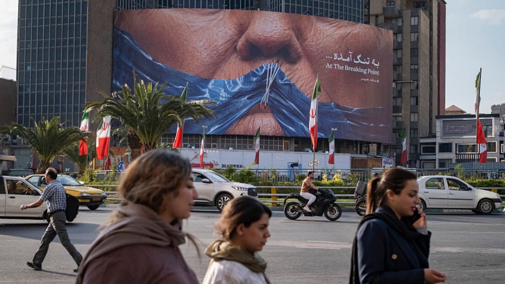 Tenzije u Ormuskom moreuzu: SAD, Iran i saveznici na ivici eskalacije