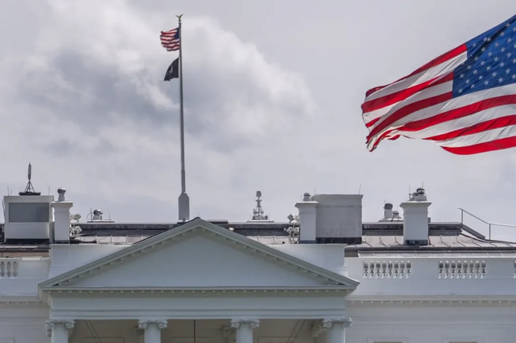 Amerika pregovara sa Iranom o potpisivanju memoranduma o okončanju rata