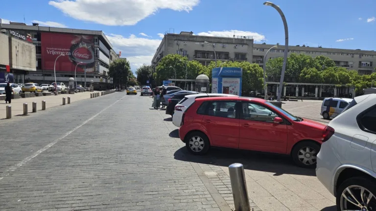 Nakon blokiranja pješačke zone u Ulici slobode, bahati vozači pronašli novo mjesto za parking