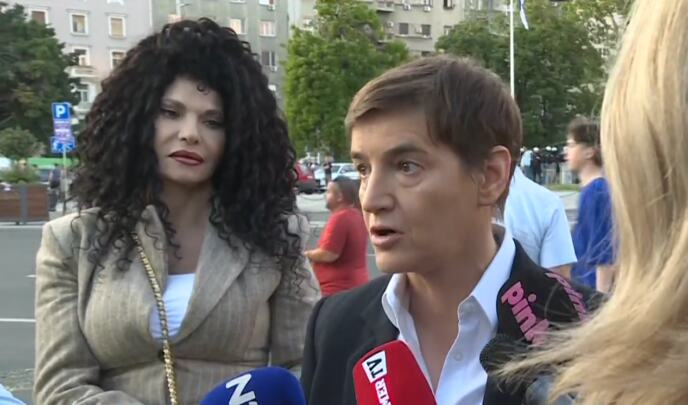 Brnabić: Ovo je pobjeda nad obojenom revolucijom – praznik demokratije!