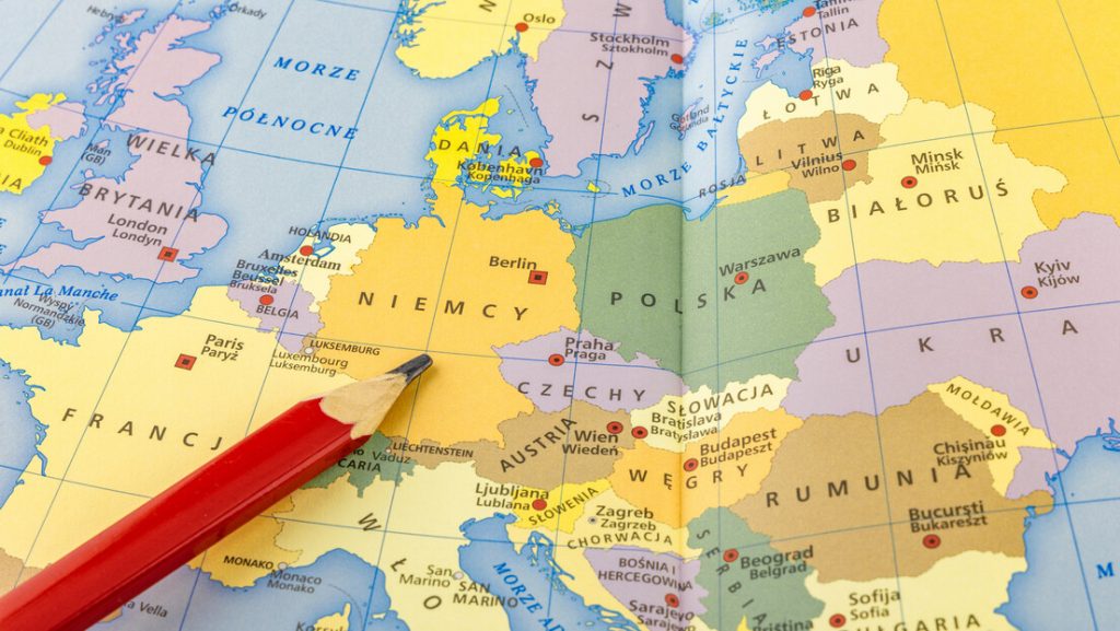 Američki kec u albanskom rukavu: Ko jača pritisak za priznanje lažne države