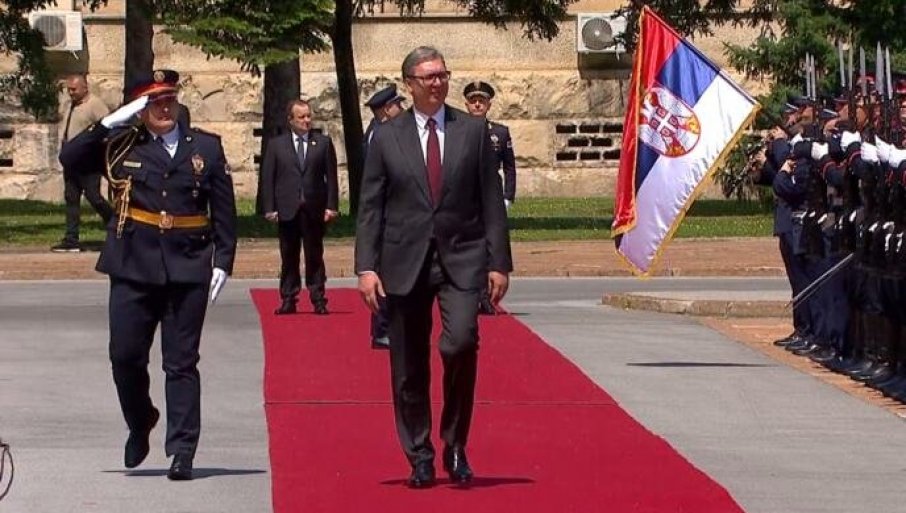 Vučić na današnjoj svečanosti: Pripadnici policije su stub države i najvažniji oslonac bezbjednosti građana (VIDEO)