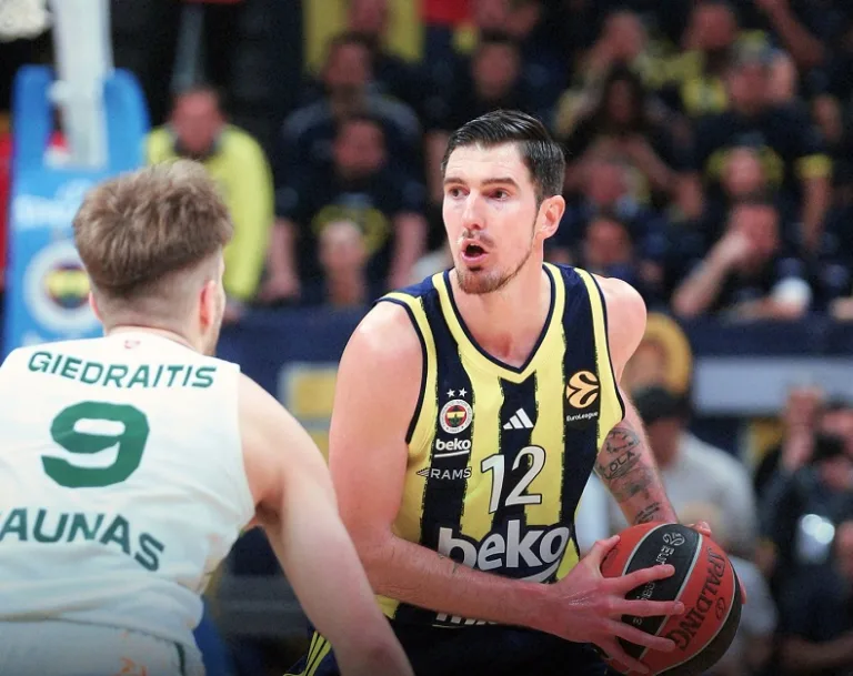 Fener-Zalgiris-Fenerbahce-Beko-FB-768×609
