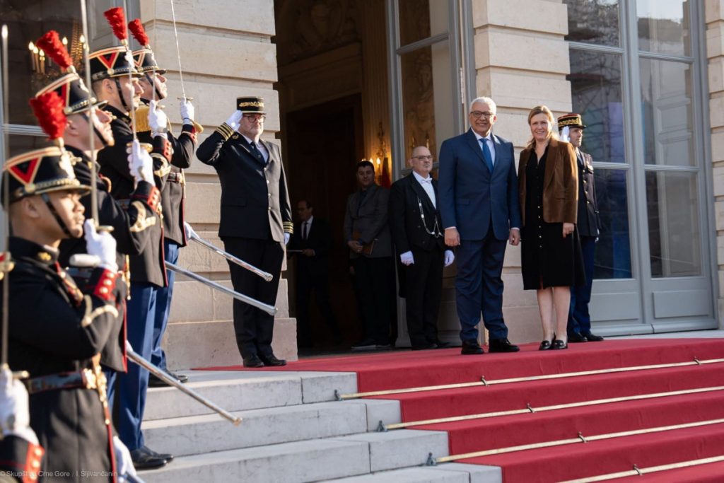 Kabinet predsjednika Skupštine: Mandić primio pismo od francuske predsjednice Skupštine, kampanja da će Francuska usporiti ulazak CG u EU neutemeljena!