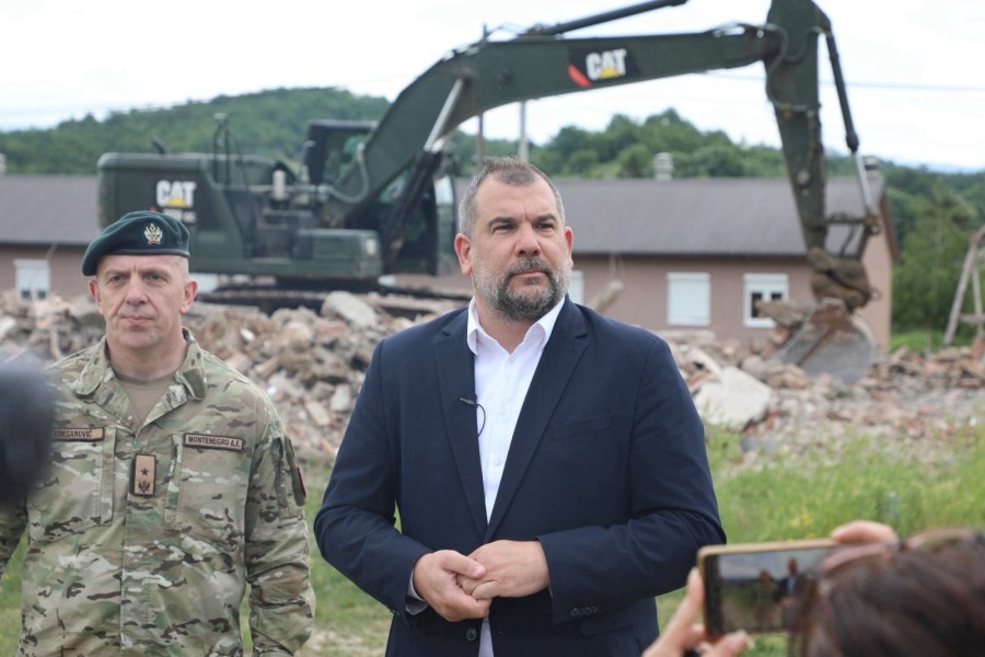 Krapović: Vojska mora biti na usluzi građanima kada za to postoje mogućnosti i kapaciteti