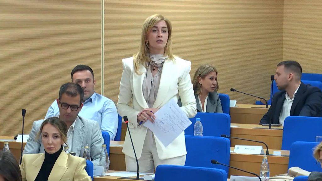 Knežević: Gradonačelniče, gdje su otišli milioni novca Podgoričana?