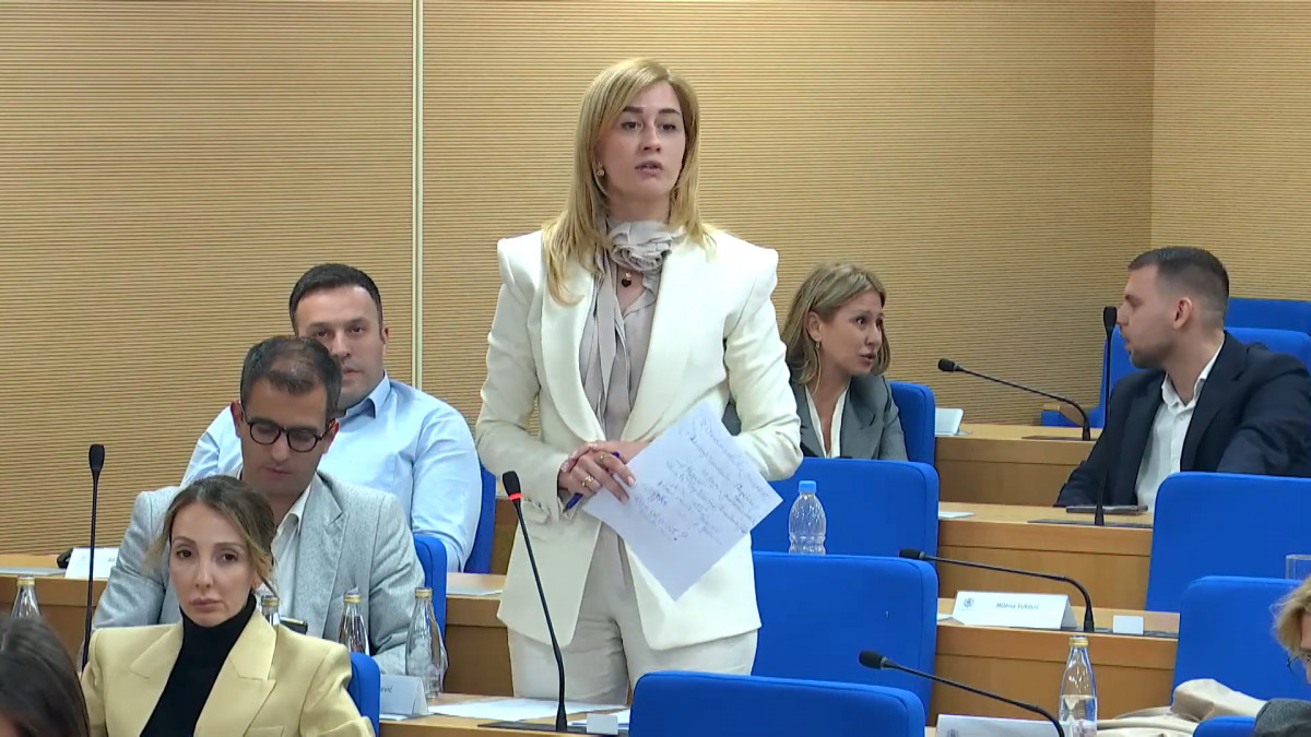 Jelena Knezevic – Stranka evropsog progresa