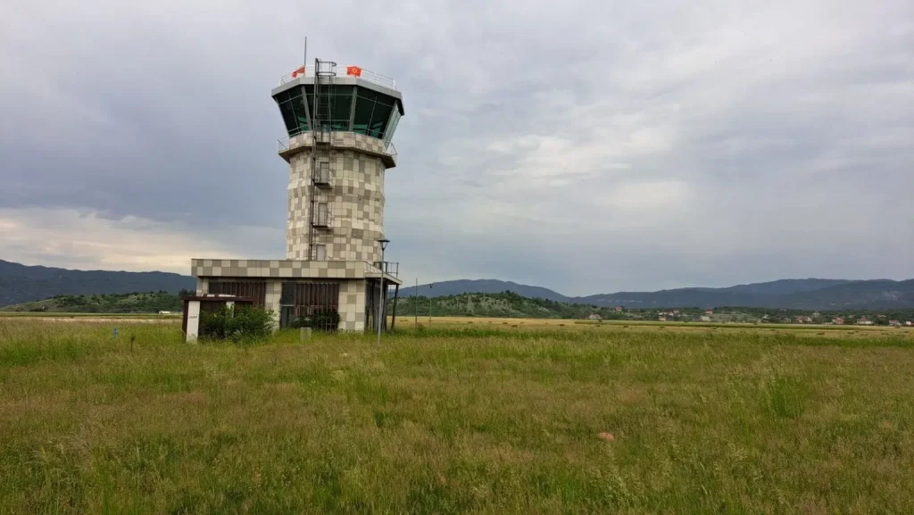 Krapović: Vojska Crne Gore nema konkretnih planova za aerodrom Kapino Polje