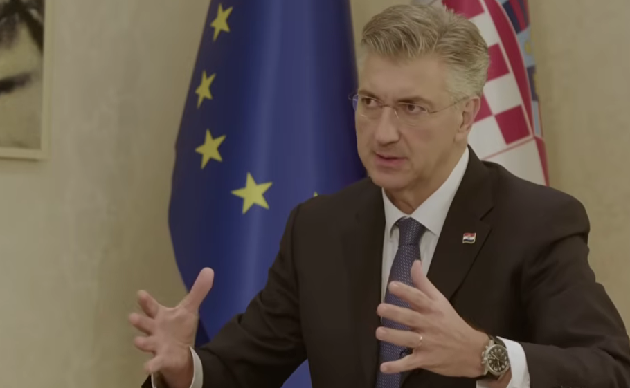 Hrvatski premijer nemušto tvrdi da mu smeta Rezolucija o Jasenovcu; Postoje „neki“ loši potezi od strane Podgorice koji su donijeti prije dvije godine