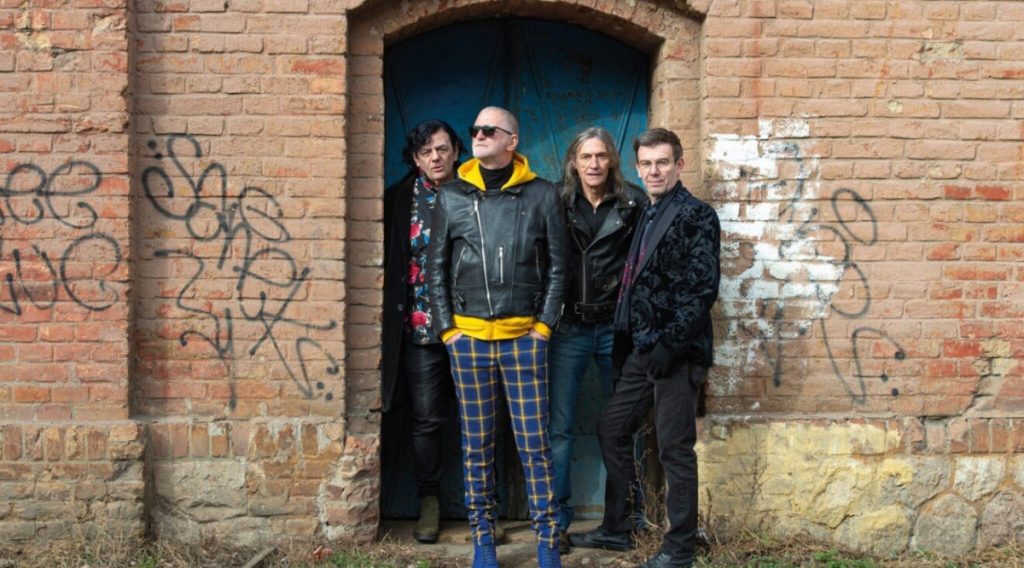 Električni orgazam predstavio novi album “U magli sjaj”