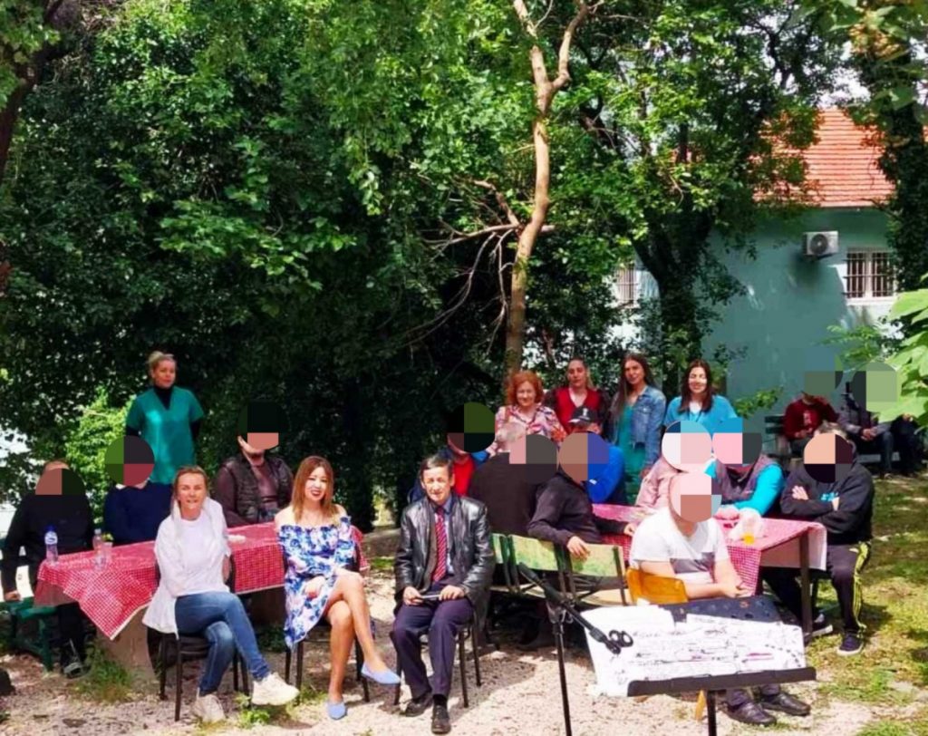 Koprivica i Đurović izveli humanitarni program u specijalnoj bolnici za psihijatriju “Dobrota” u Kotoru