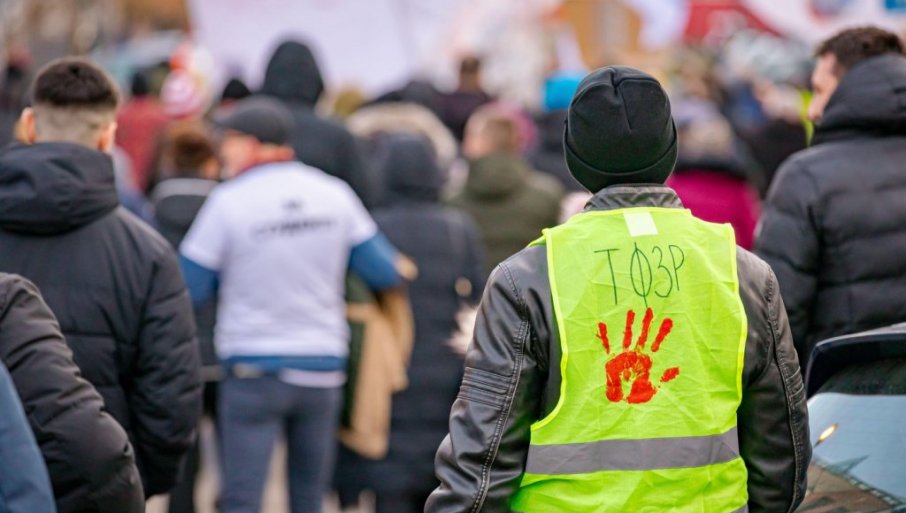 TERORISTIČKI PRIJEDLOG BLOKADERA: Najsnažniji podržavaoci studentsko-blokaderske liste traže rezoluciju o „zločinima Srbije“