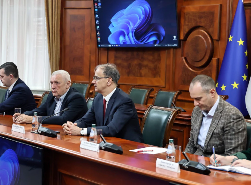 Macut: Za bolje zdravstvo u Srbiji potrebna ravnomjernija raspodjela medicinskih kadrova
