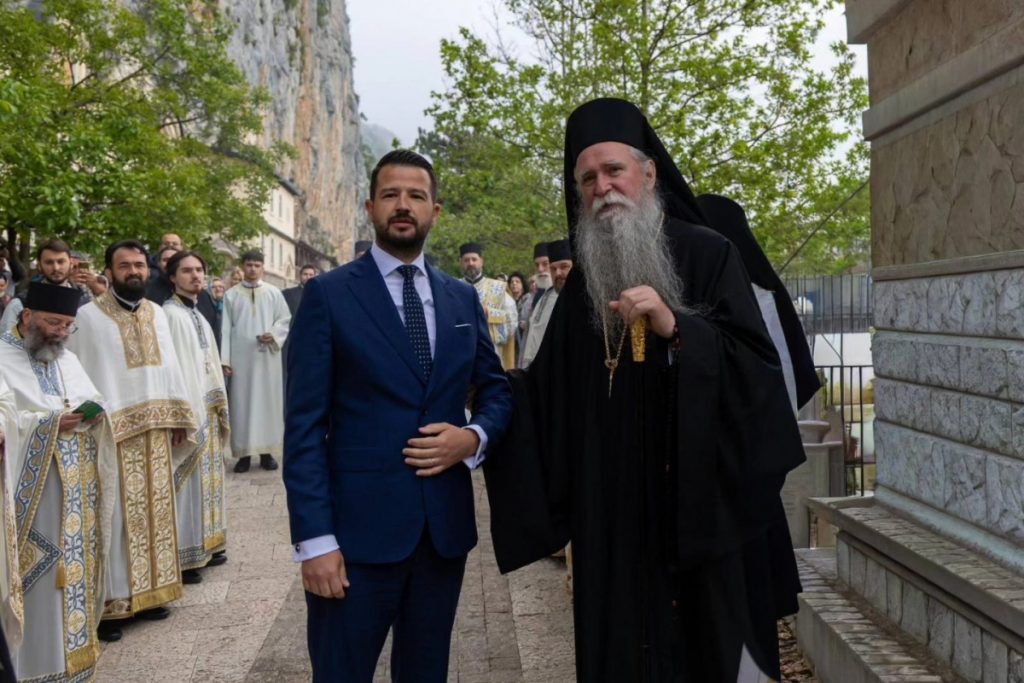 Milatović: Na praznik Svetog Vasilija Ostroškog Čudotvorca, manastir Ostrog ponovo je bio mjesto sabranja, molitve i duboke duhovne tišine