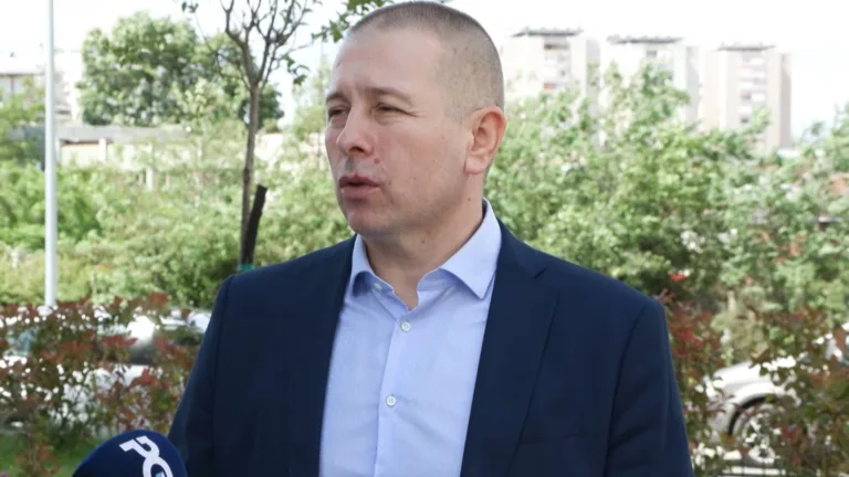 Nikčević: Novi zakon sprečava trgovce da obmanjuju potrošače; Rabrenović: Uredba o referentnih cijenama omogućava bolji uvid u tržište