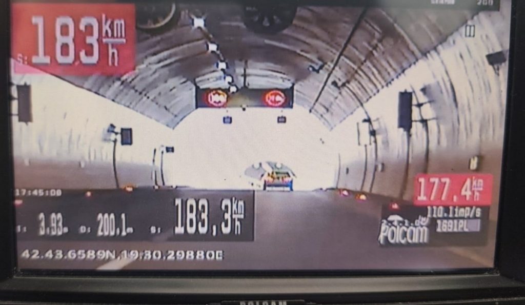 Na auto-putu do Mataševa vozili skoro 200 na sat