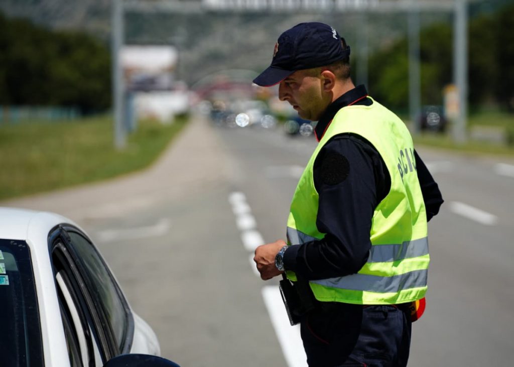 Tokom vikenda uhapšeno 93 vozača – 56 zbog vožnje pod dejstvom alkohola i psihoaktivnih supstanci