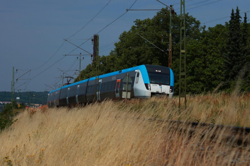 Crna Gora kupuje tri nova voza