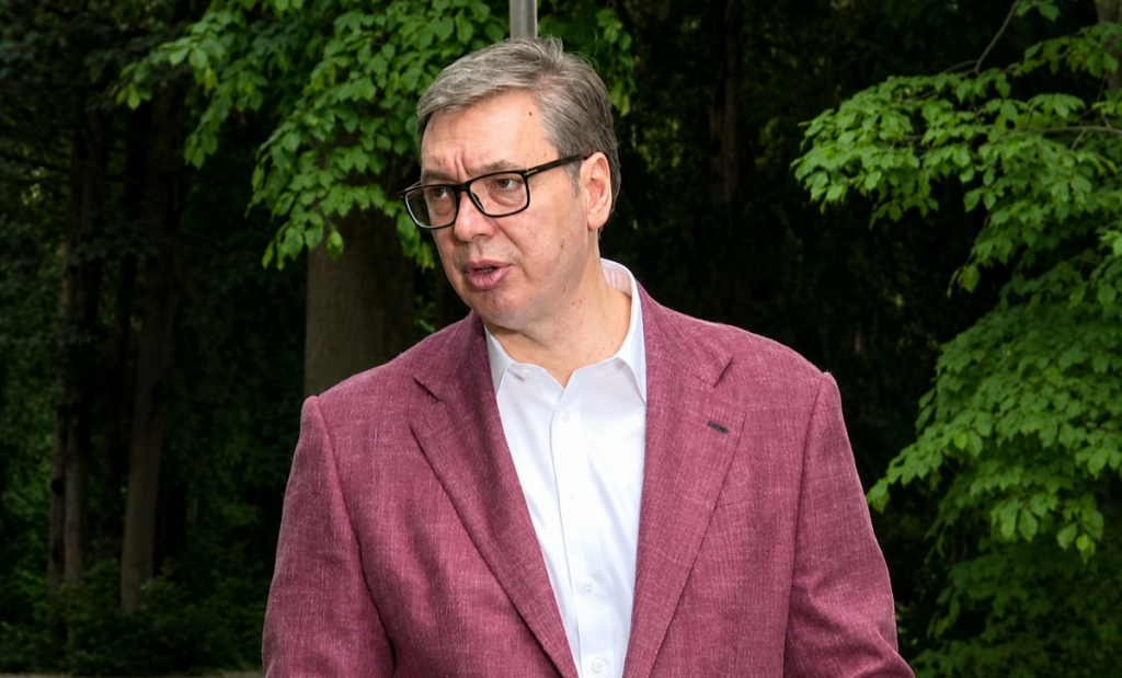 Raskrinkana lažna afera „Sarajevo safari“: Sud u Hamburgu zabranio „Der Špiglu“ da blati Vučića!