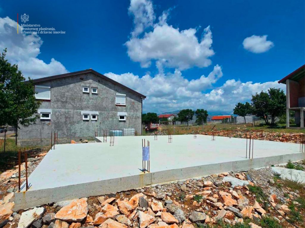 Pojačane inspekcijske kontrole na Kakaričkoj gori: Procesuirano 15 lica zbog bespravne gradnje