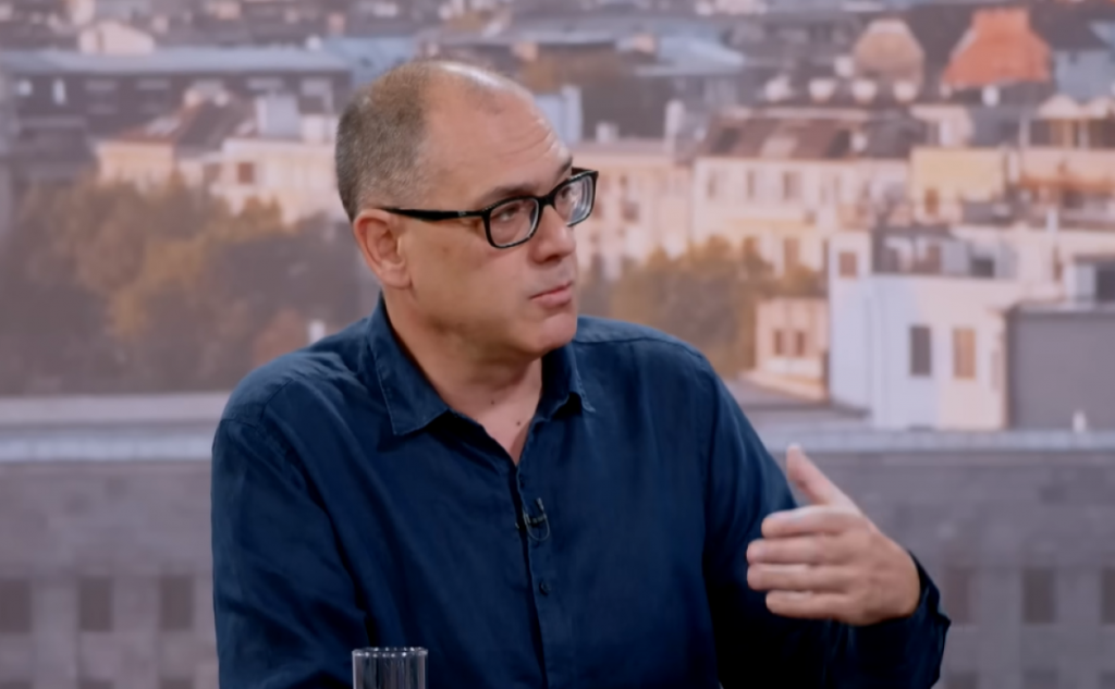Afera „Zvučni Top“ izgleda ne može da prođe bez Crne Gore: Aleksandar Radić, osumnjičen da je „pumpao“ lažnu aferu, bio lobista Mila Đukanovića?