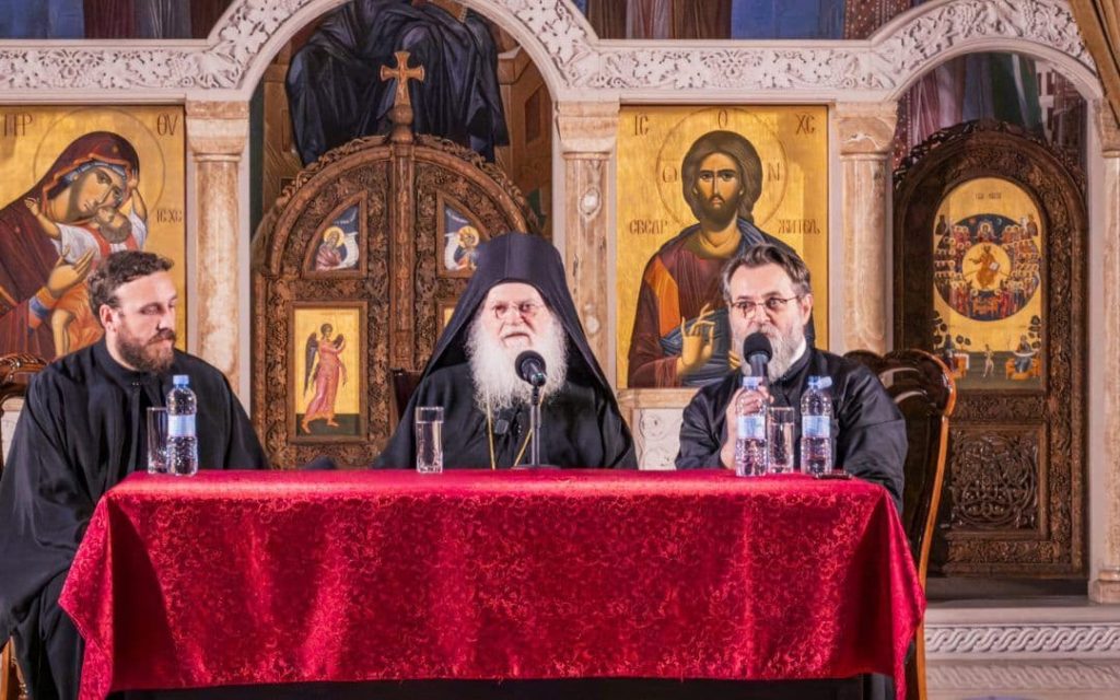 Arhimandrit Jefrem: Amfilohija proglasiti za sveca