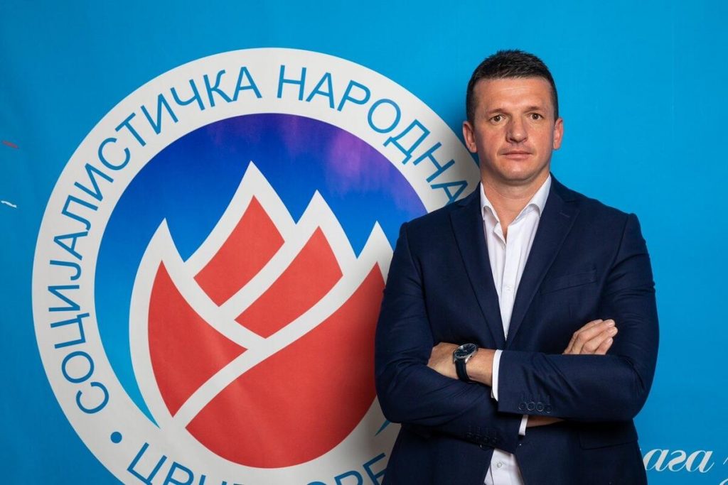 SNP Berane: Izmještanje otvaranja škole „Gavro Vuković“ na Cetinju je diplomatska blamaža i poniženje za Vasojeviće