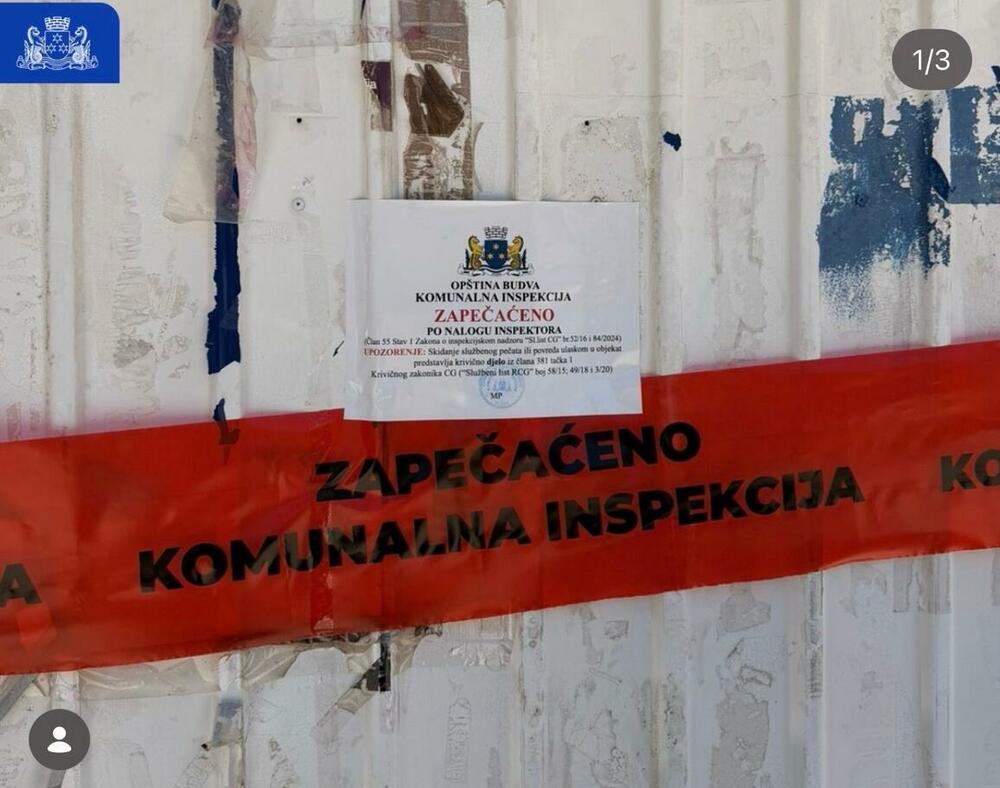 Zapečaćen nelegalni parking u Petrovcu prekoputa marketa „Voli“
