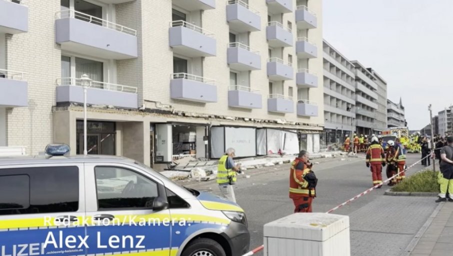 Užas u Njemačkoj: Obrušila se nadstrešnica od 40 metara na šetalištu
