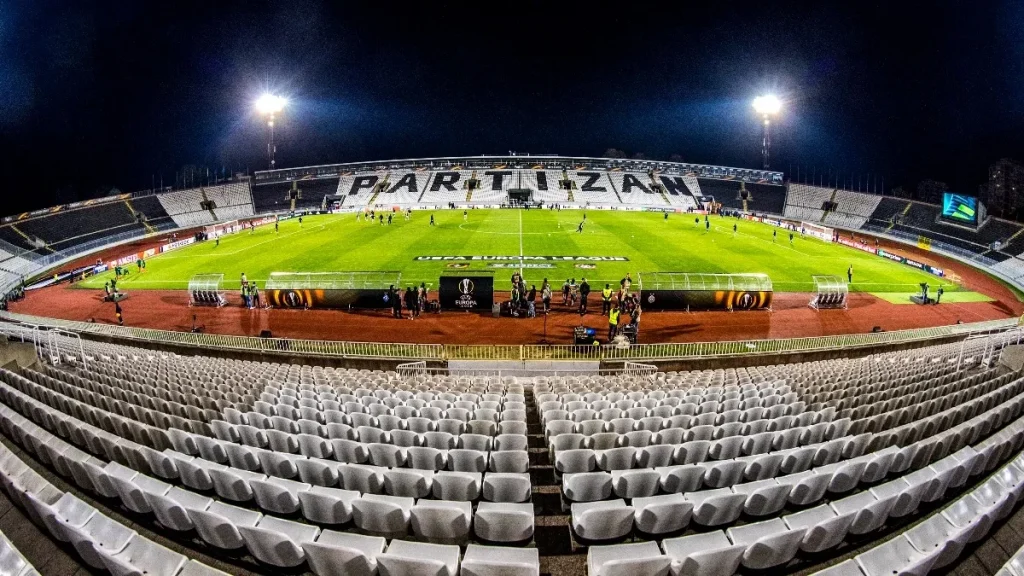Zvezda se odrekla 600.000 evra pomoći: Partizanu stižu milioni za rekonstrukciju stadiona, radovi na 12 objekata širom Srbije