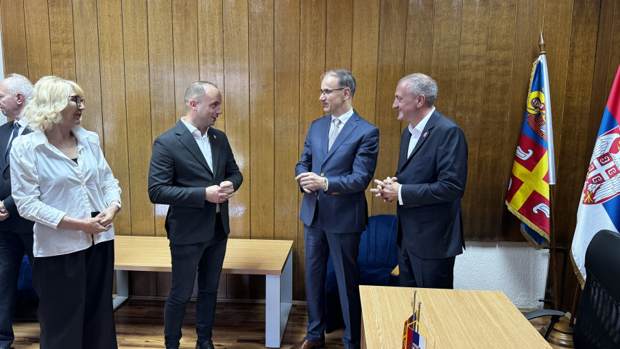 Premijer Macut otvorio novu kancelariju Kabineta Vlade u Aranđelovcu