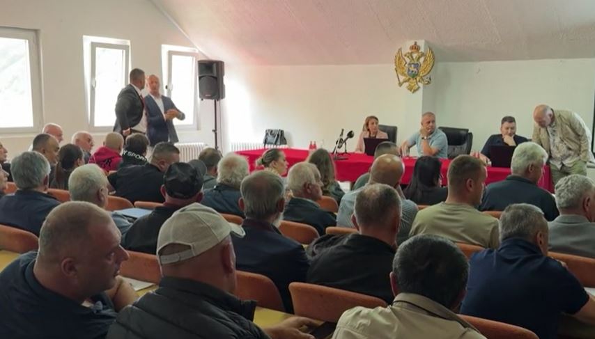 Burna rasprava o PUP-u Šavnika: Mještani traže razvoj turizma i poručuju da neće dozvoliti otimanje imovine