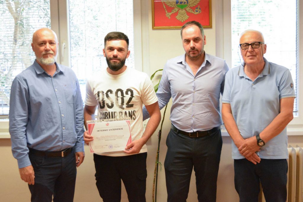 PKCG svečano uručila uvjerenja budućim keramičarima